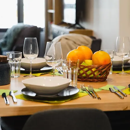 139 La Vague - Front De - Contemporain Et Terrasse Sur Cour - 2 A 6 Personnes - Rez-de-chaussee Apartment Houlgate
