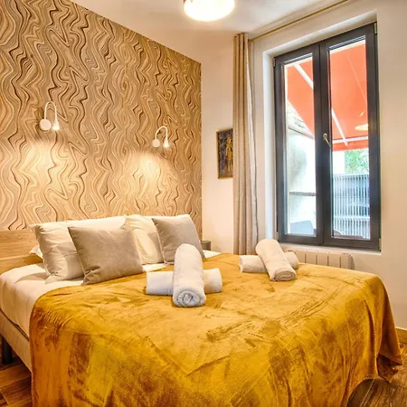 139 La Vague - Front De - Contemporain Et Terrasse Sur Cour - 2 A 6 Personnes - Rez-de-chaussee Apartment *